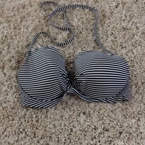 Victoria’s Secret bikini top
